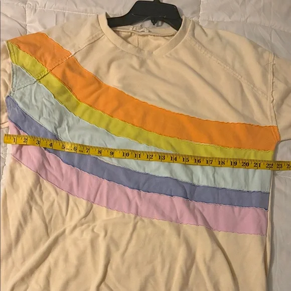 Easel Cream Sweater with Colorful Stripes - Picture 4 of 5